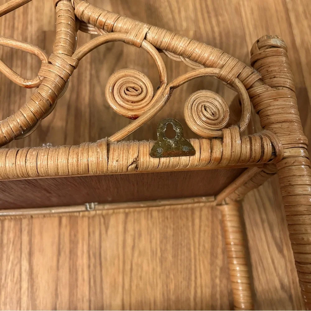 ‼️Rattan / Wicker Hanging Wall Shelf‼️